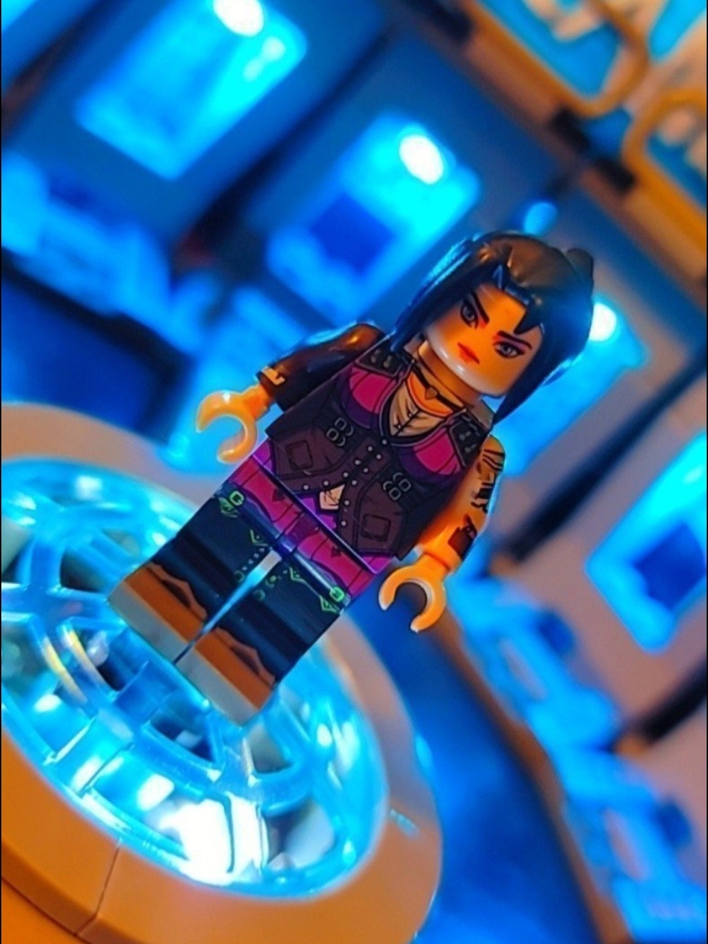 Arcane Caitlyn Minifigure Lego Compatible